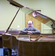 Piano Tuner in Chattanooga, Tennessee