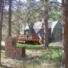 Lakefront Cabins in Nathrop, Colorado
