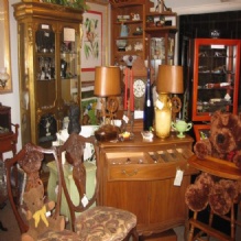 Vintage Collectibles in Fairhope, Alabama