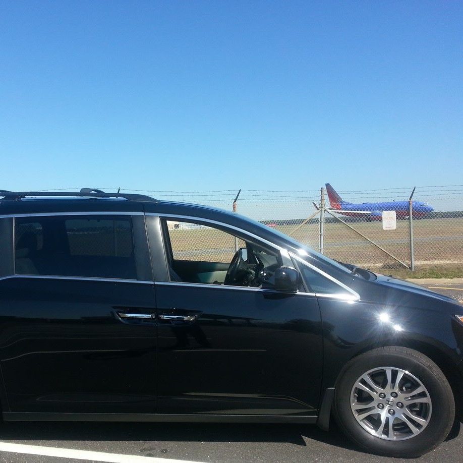 Airport Transportation in Rocky Point, New York