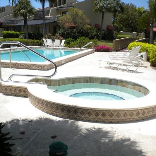 Pool Construction in Naples, Florida