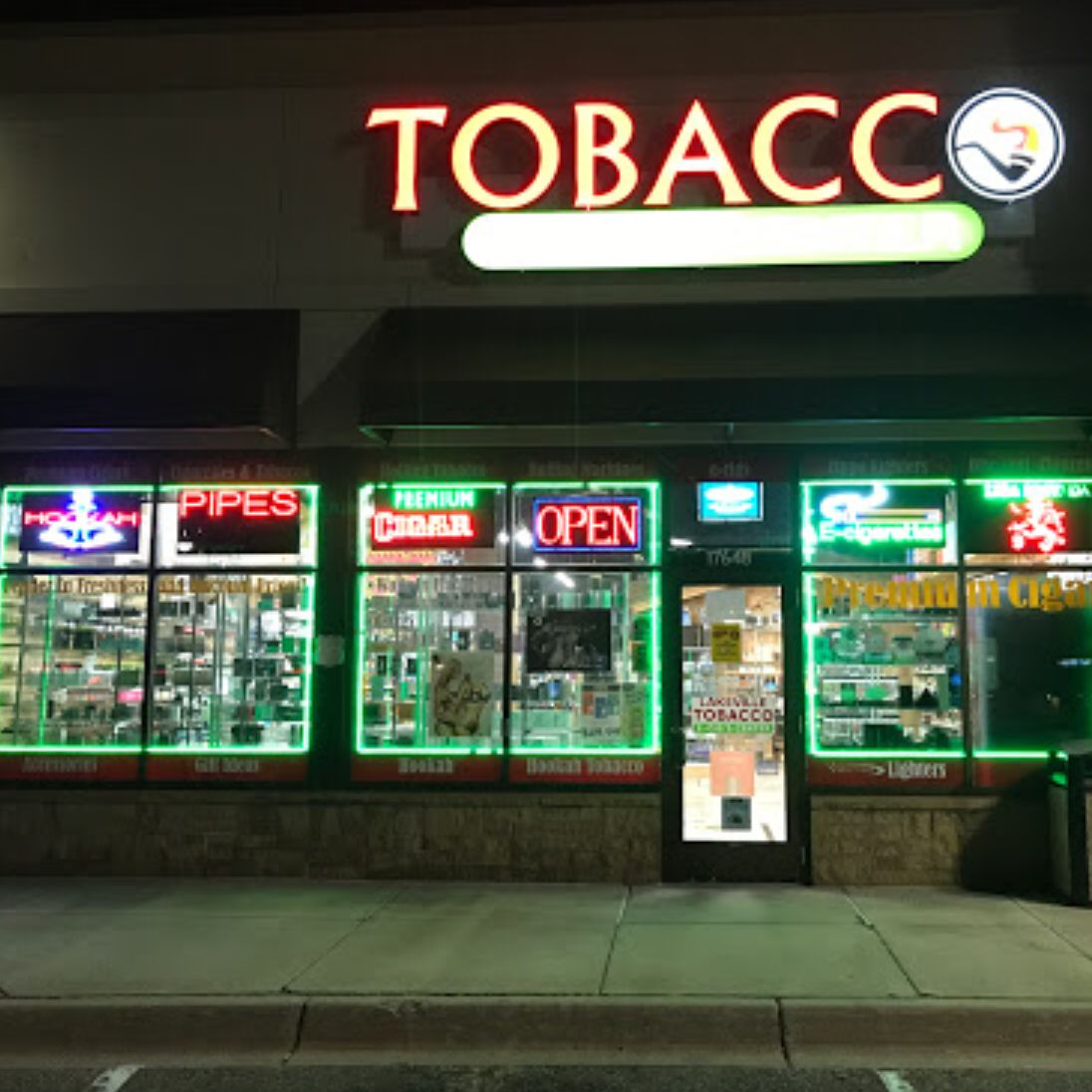 Lakeville Vape & Tobacco Photo
