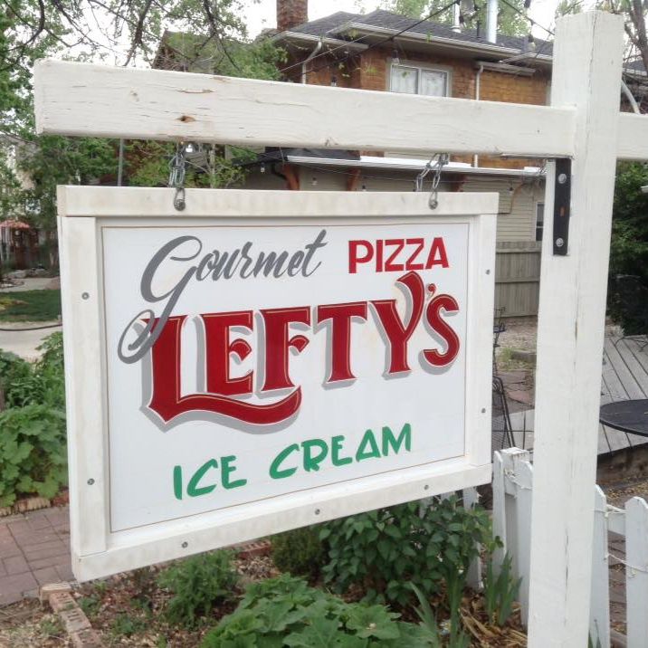 Lefty's Gourmet Pizzeria & Ice Cream  Photo