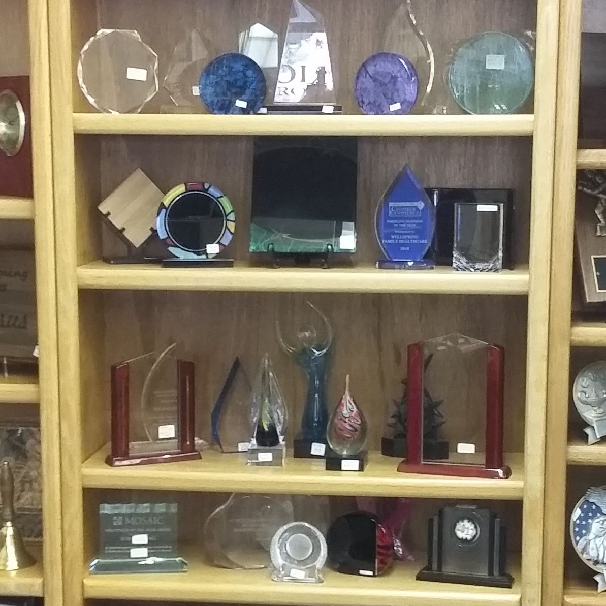 Coleen's Trophies, Awards & Gifts Photo