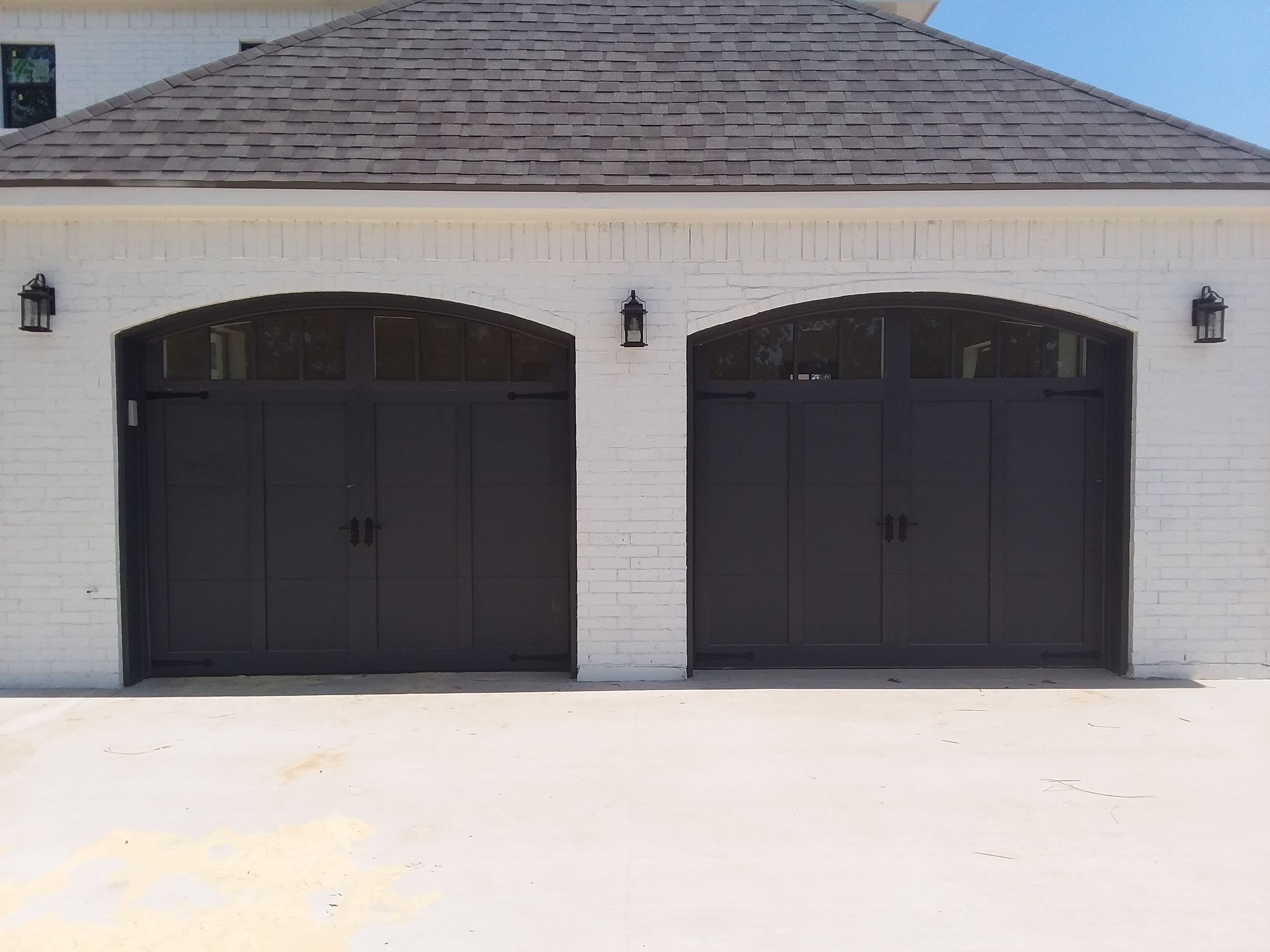 Currey Garage Door and Electric Gates Photo