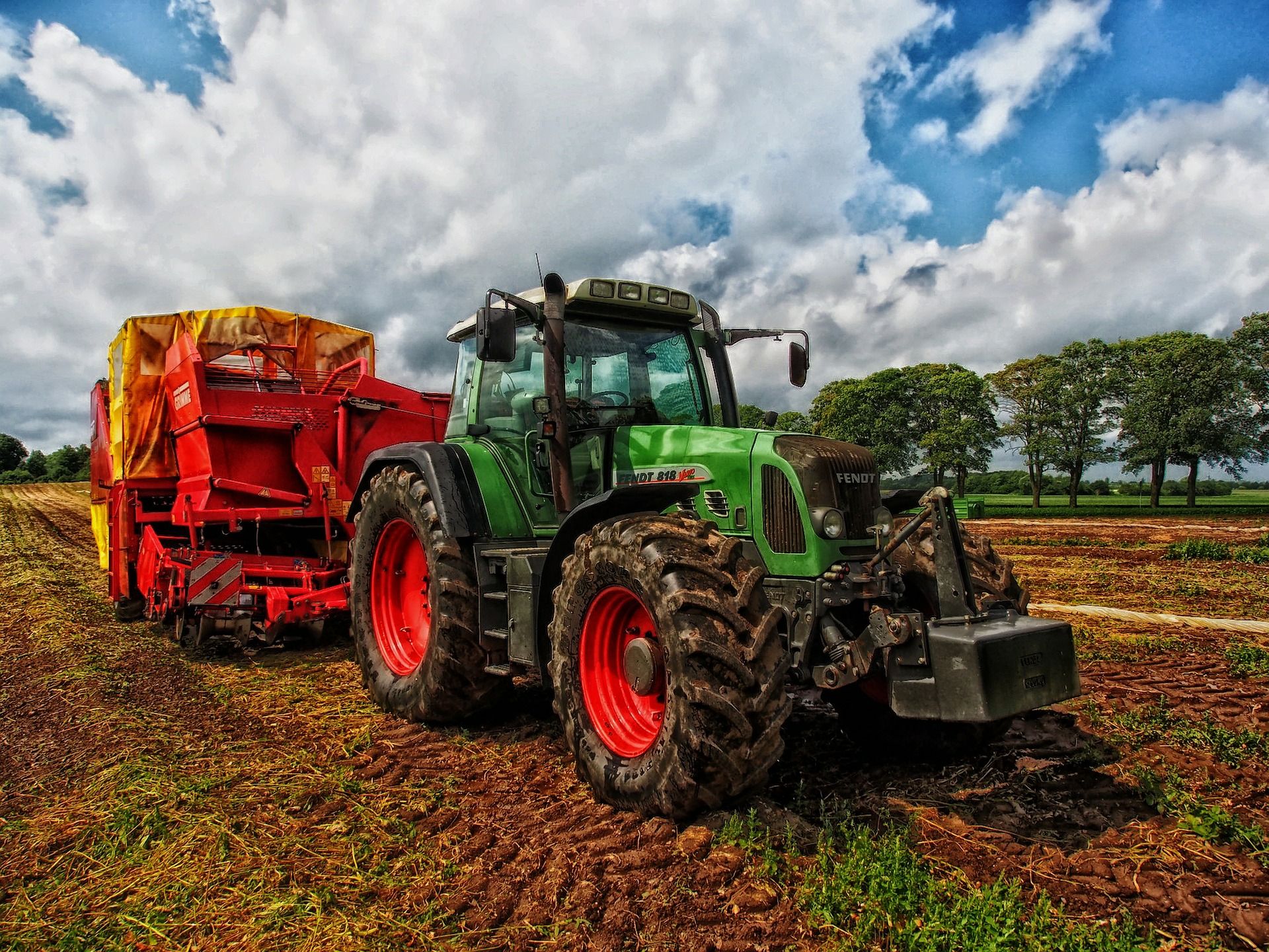 Triple M Tractors Photo