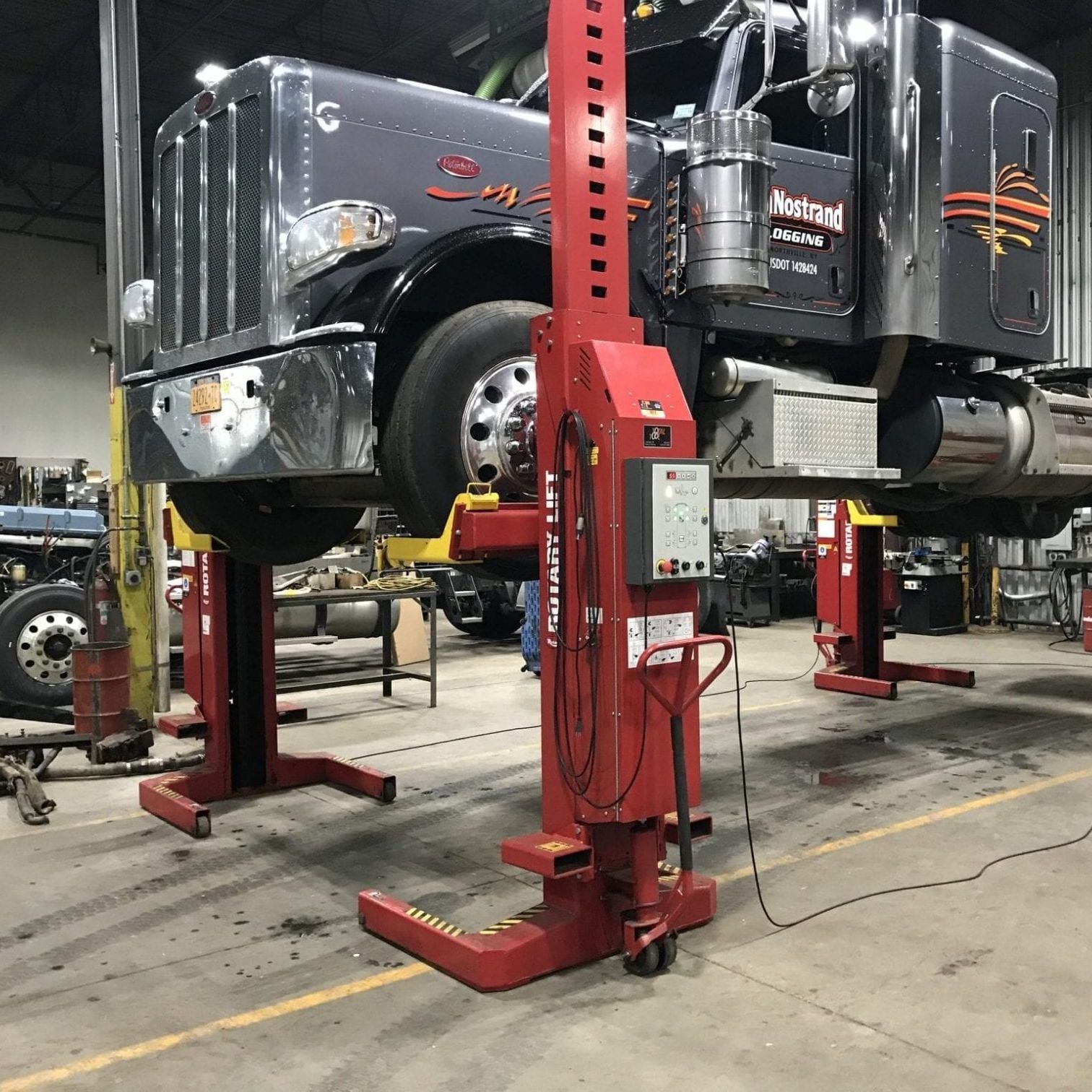 Gantts Truck and Trailer Repair Services Photo