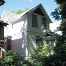 Paint House Exterior in Wauwatosa, Wisconsin