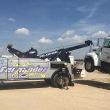 Heavy Duty Towing in Sealy, Texas