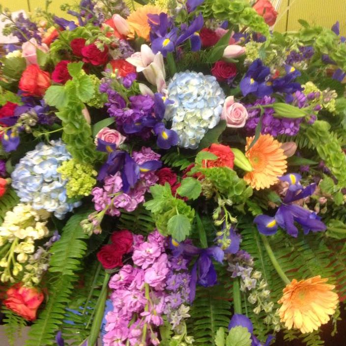 Sympathy Floral Arrangements in Trussville, Alabama