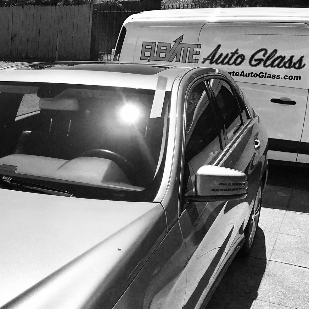 Mobile Auto Glass Repair in Martinez, California