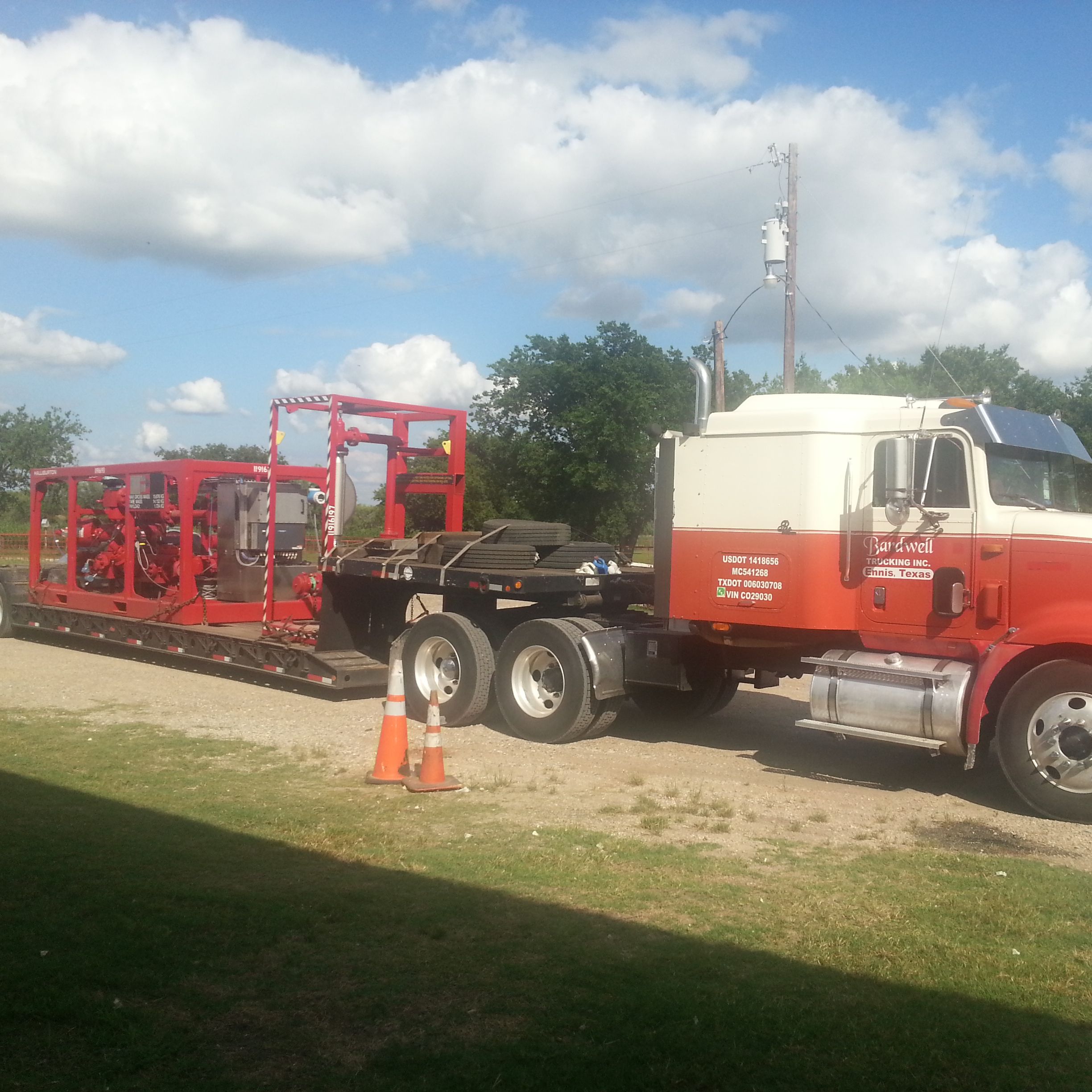 Specialized Trucking in Ennis, Texas