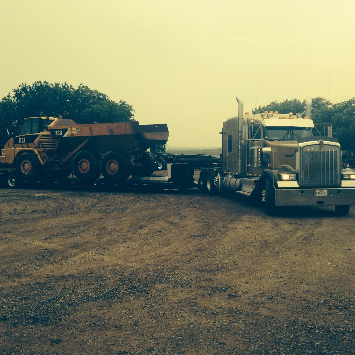 Trucking Services in Ennis, Texas