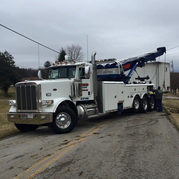 Semi Truck Towing in Corbin, Kentucky