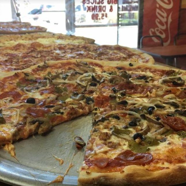 Pizza Specials in Lake Wales, Florida