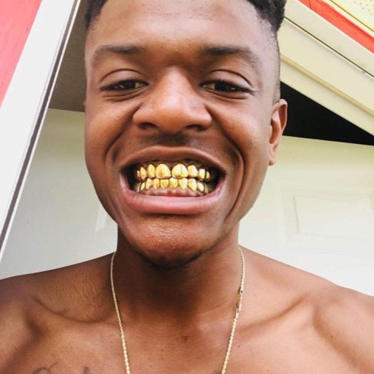 Grillz in Lauderdale Lakes, Florida