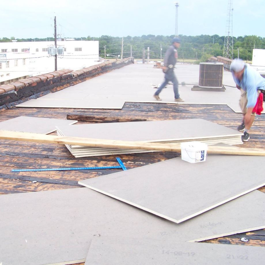 Commercial Roofing in Maud, Texas
