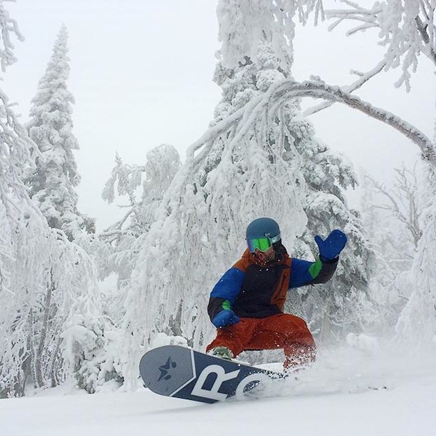 Ski And Snowboard Rentals in Stowe, Vermont