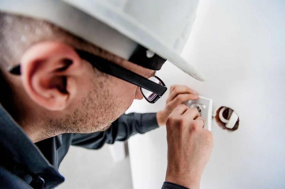 Residential Electrician in Edgewater, Florida