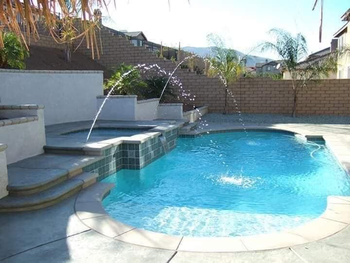 Monthly Pool Services in Kissimmee, Florida