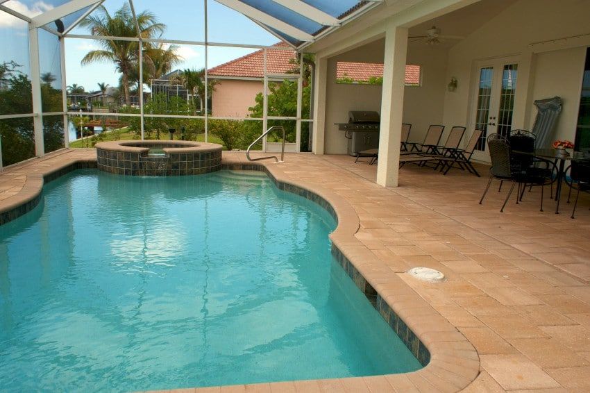 Pool Maintenance in Kissimmee, Florida