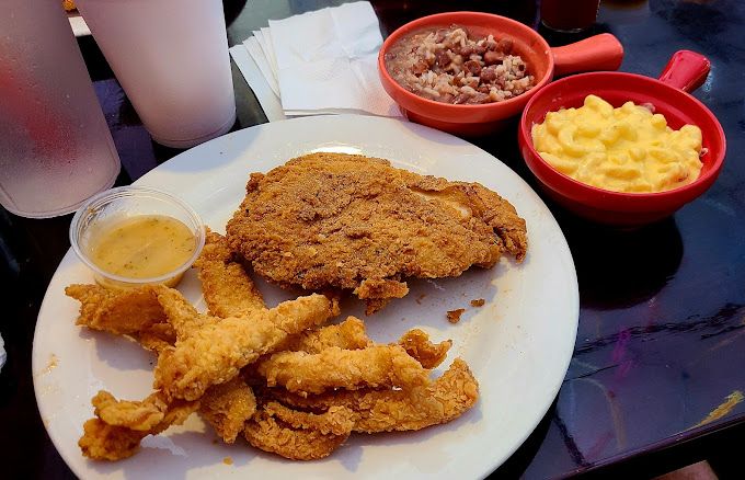 Southern Cuisine in Warr Acres, Oklahoma