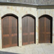 Garage Door Replacement in Roseville, Michigan