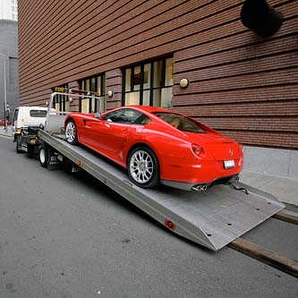 Auto Towing in Canyon Country, California